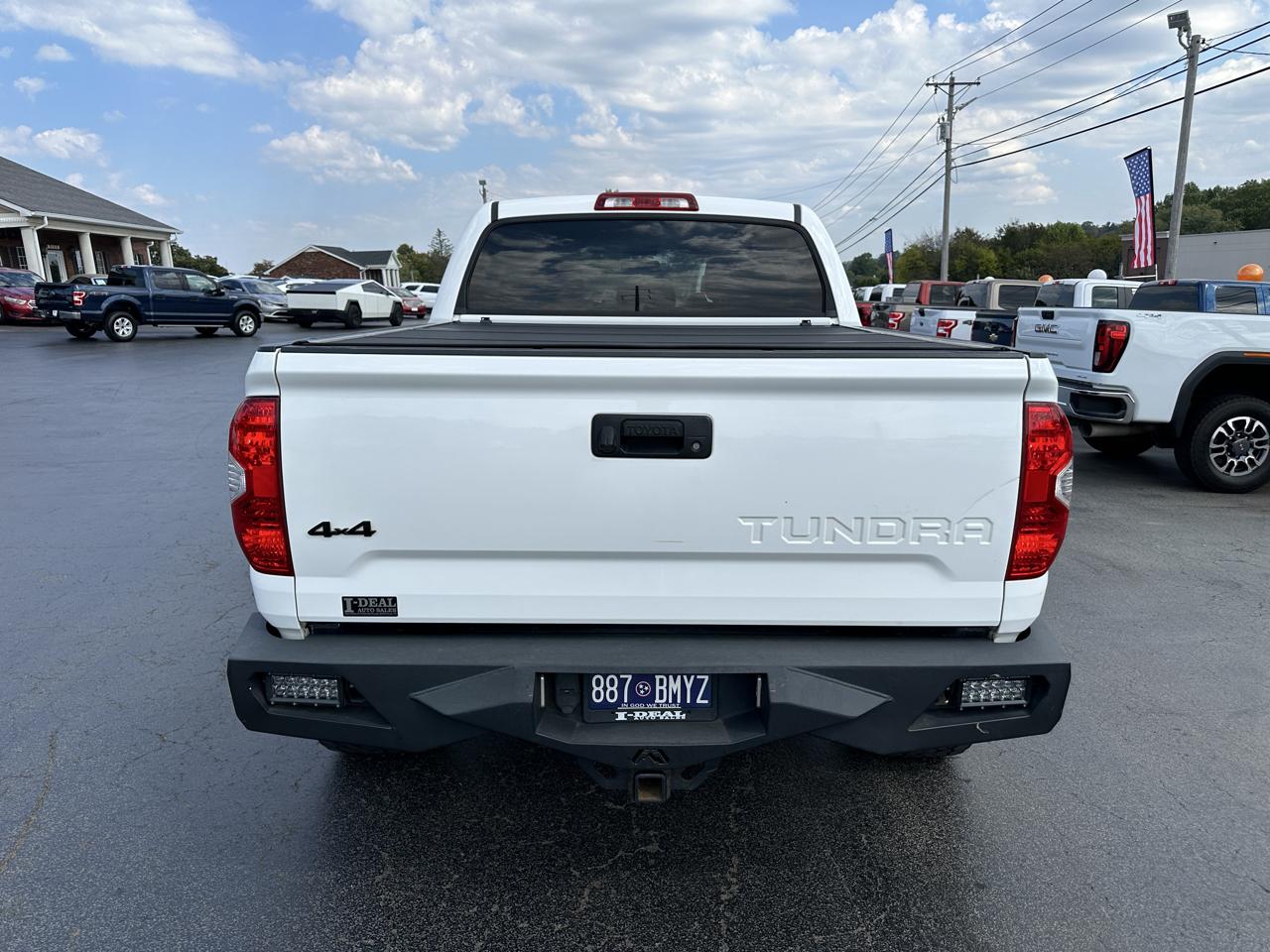 Toyota Tundra 4WD Truck CrewMax 5.7L FFV V8 6-Spd AT TRD Pro (Natl) 2016
