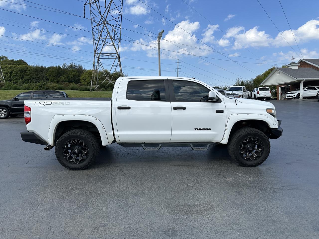 Toyota Tundra 4WD Truck CrewMax 5.7L FFV V8 6-Spd AT TRD Pro (Natl) 2016