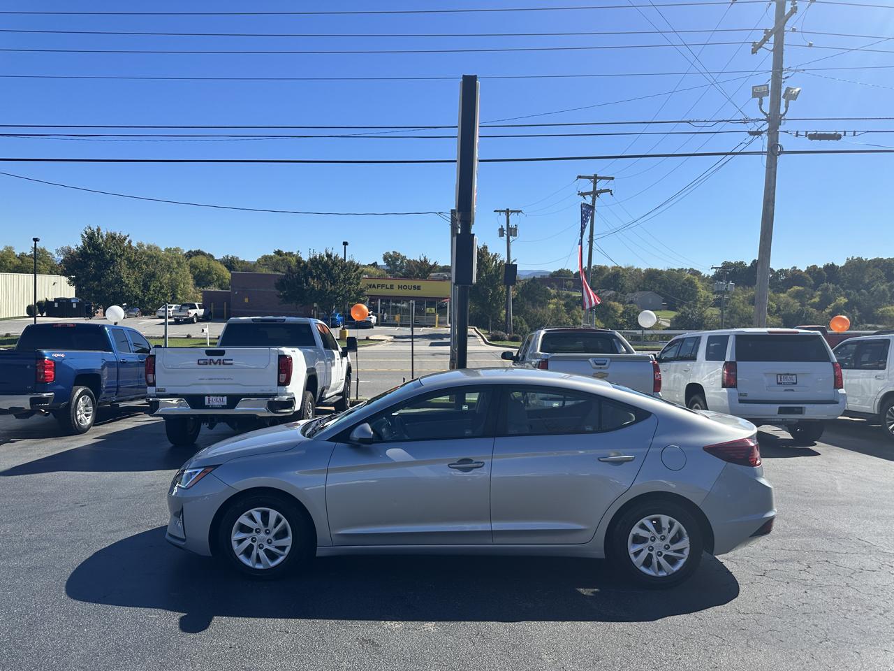 Hyundai Elantra SE IVT 2020