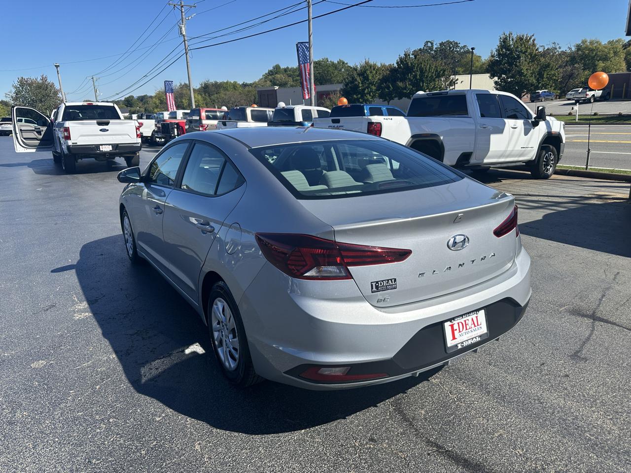 Hyundai Elantra SE IVT 2020