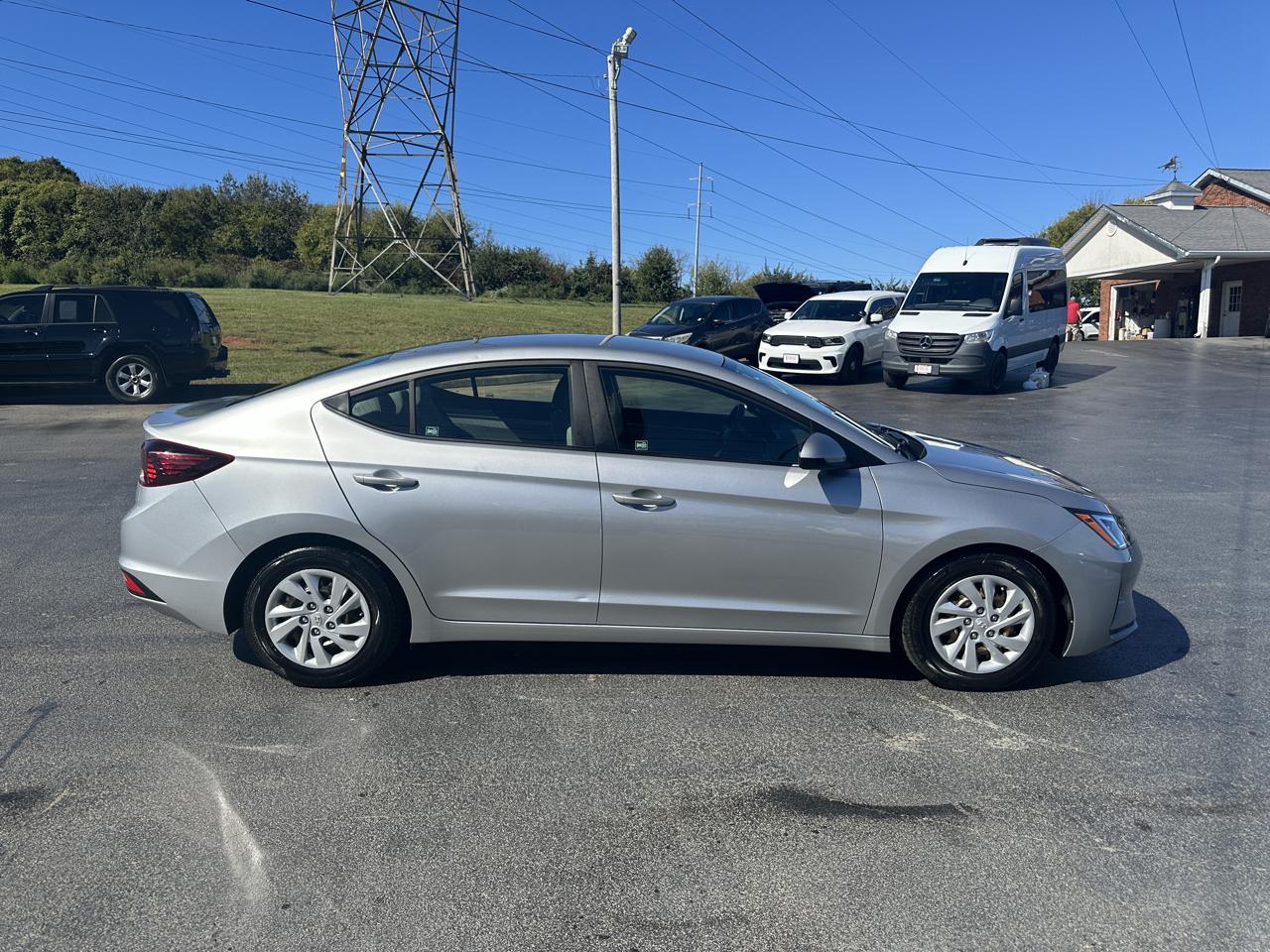 Hyundai Elantra SE IVT 2020