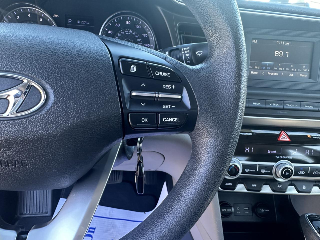 Hyundai Elantra SE IVT 2020