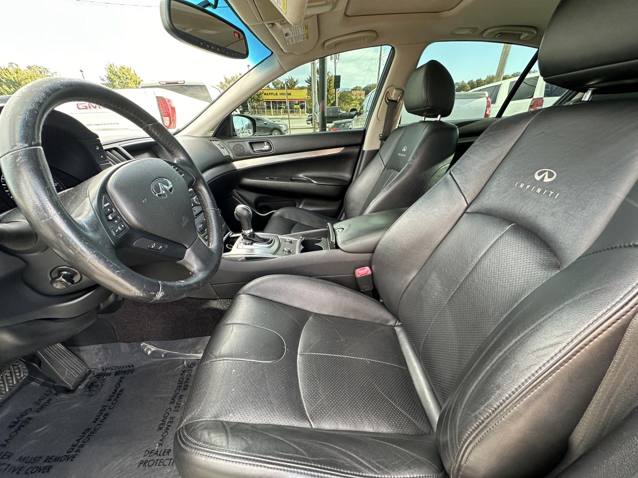 Infiniti G37 Sedan 4dr Journey RWD 2013