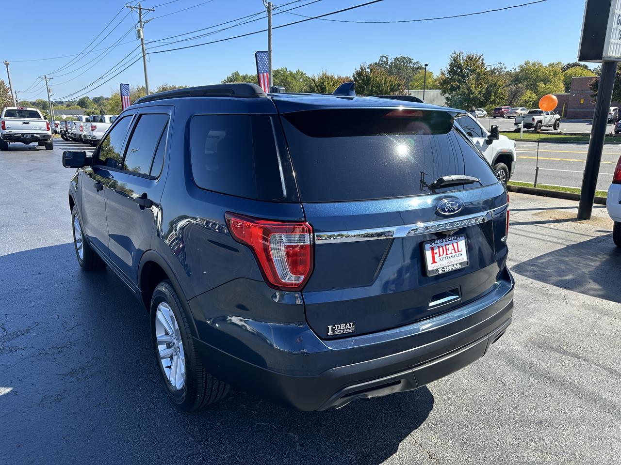 Ford Explorer Base 4WD 2017