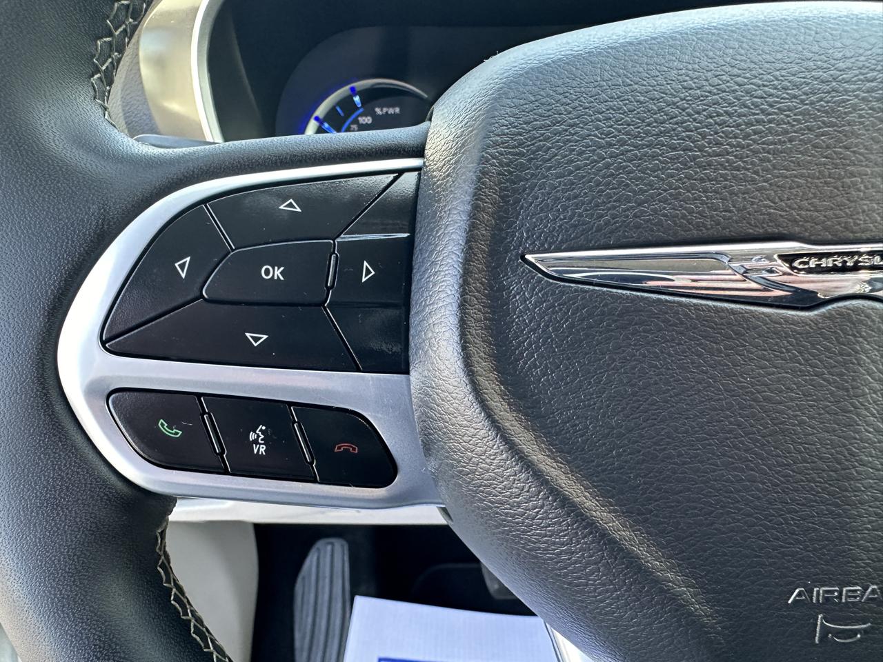 Chrysler Pacifica Hybrid Select FWD 2024