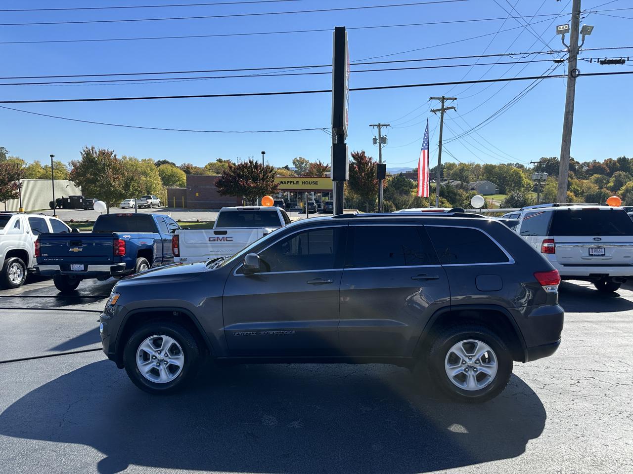 Jeep Grand Cherokee Laredo 4x4 2017