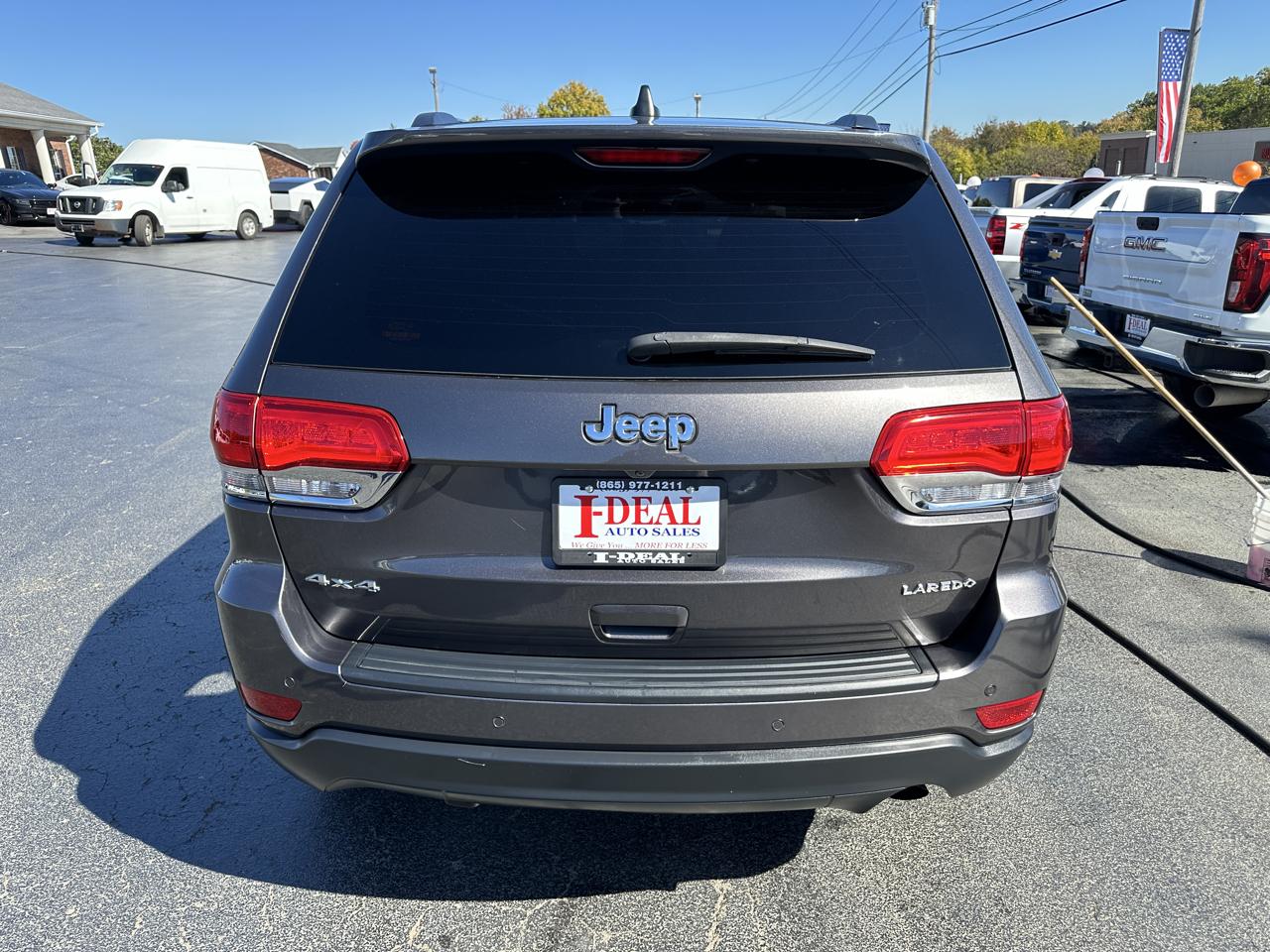 Jeep Grand Cherokee Laredo 4x4 2017