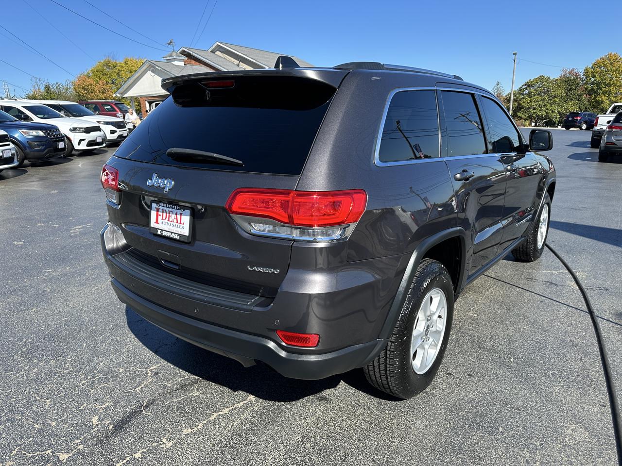 Jeep Grand Cherokee Laredo 4x4 2017
