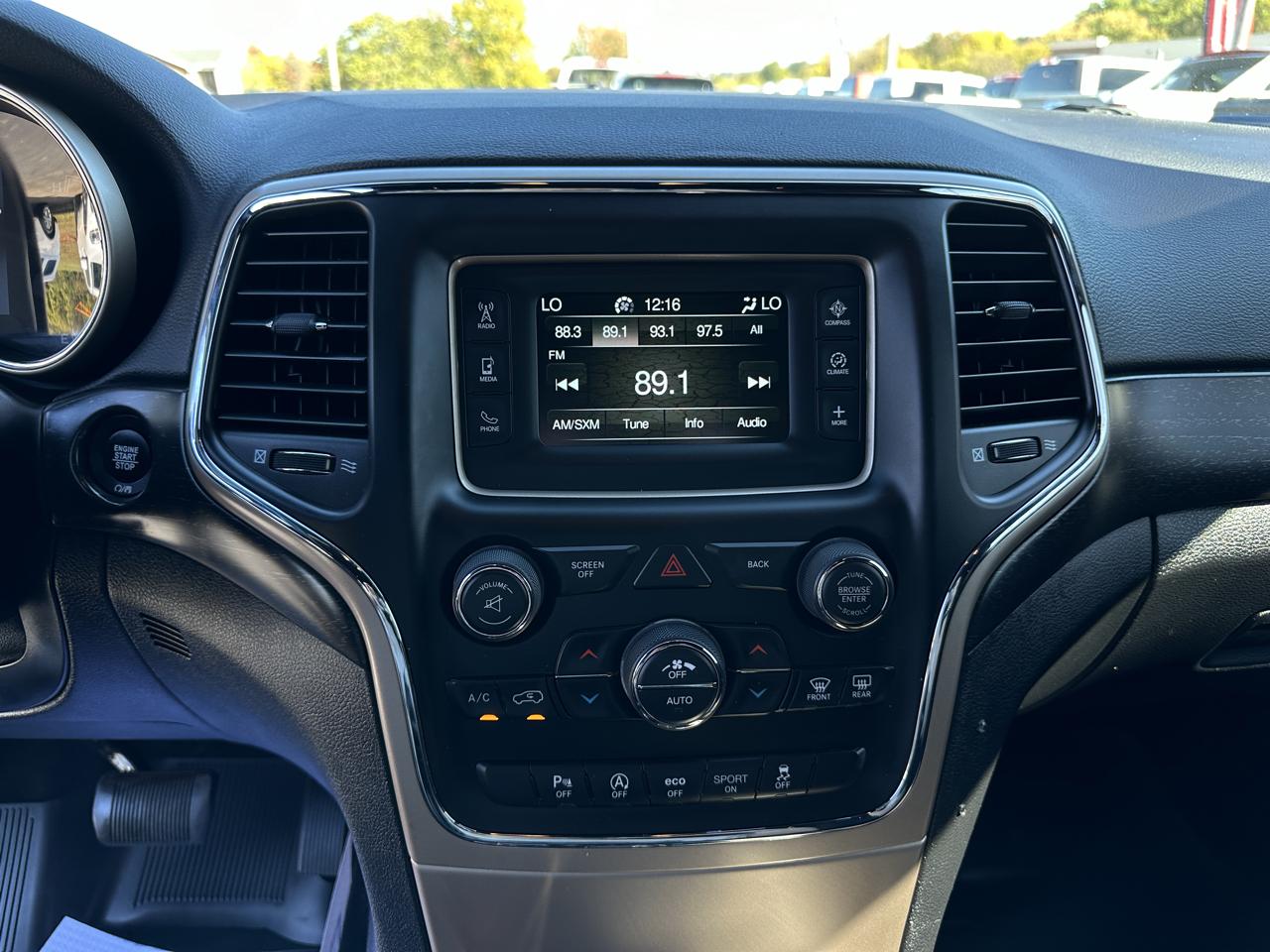 Jeep Grand Cherokee Laredo 4x4 2017