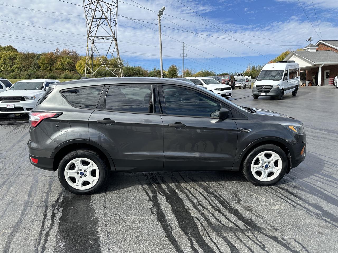 Ford Escape S FWD 2018