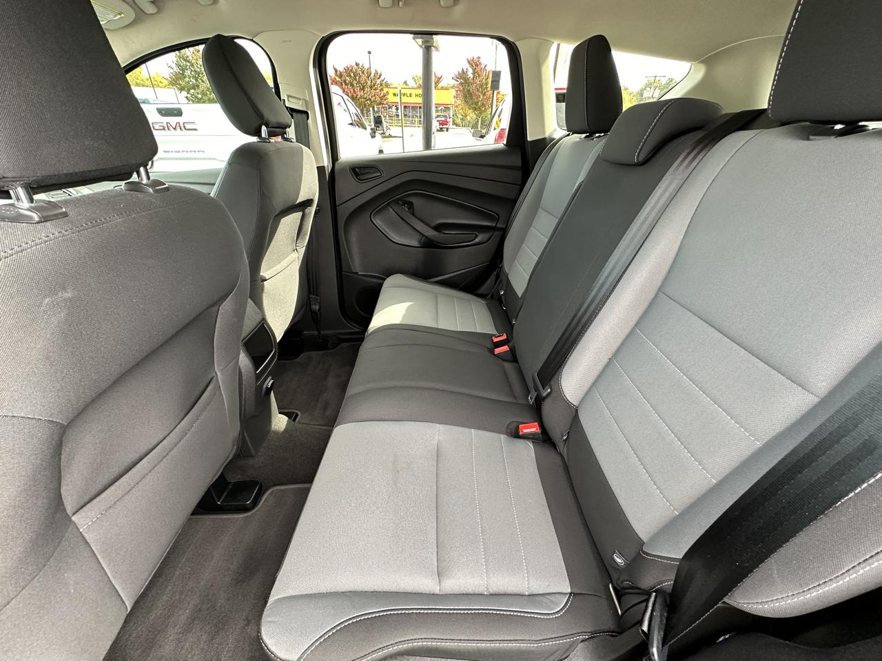 Ford Escape S FWD 2018