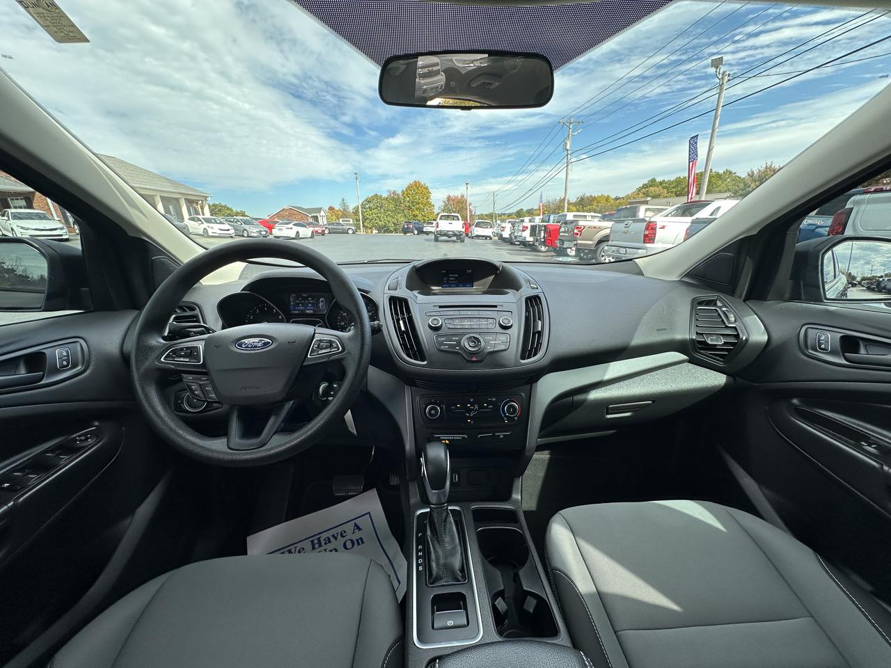 Ford Escape S FWD 2018