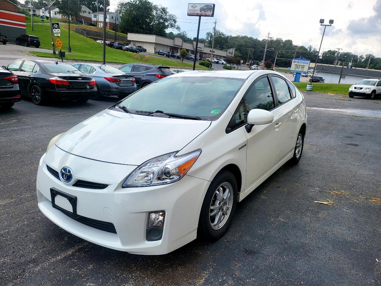 Toyota Prius  2010