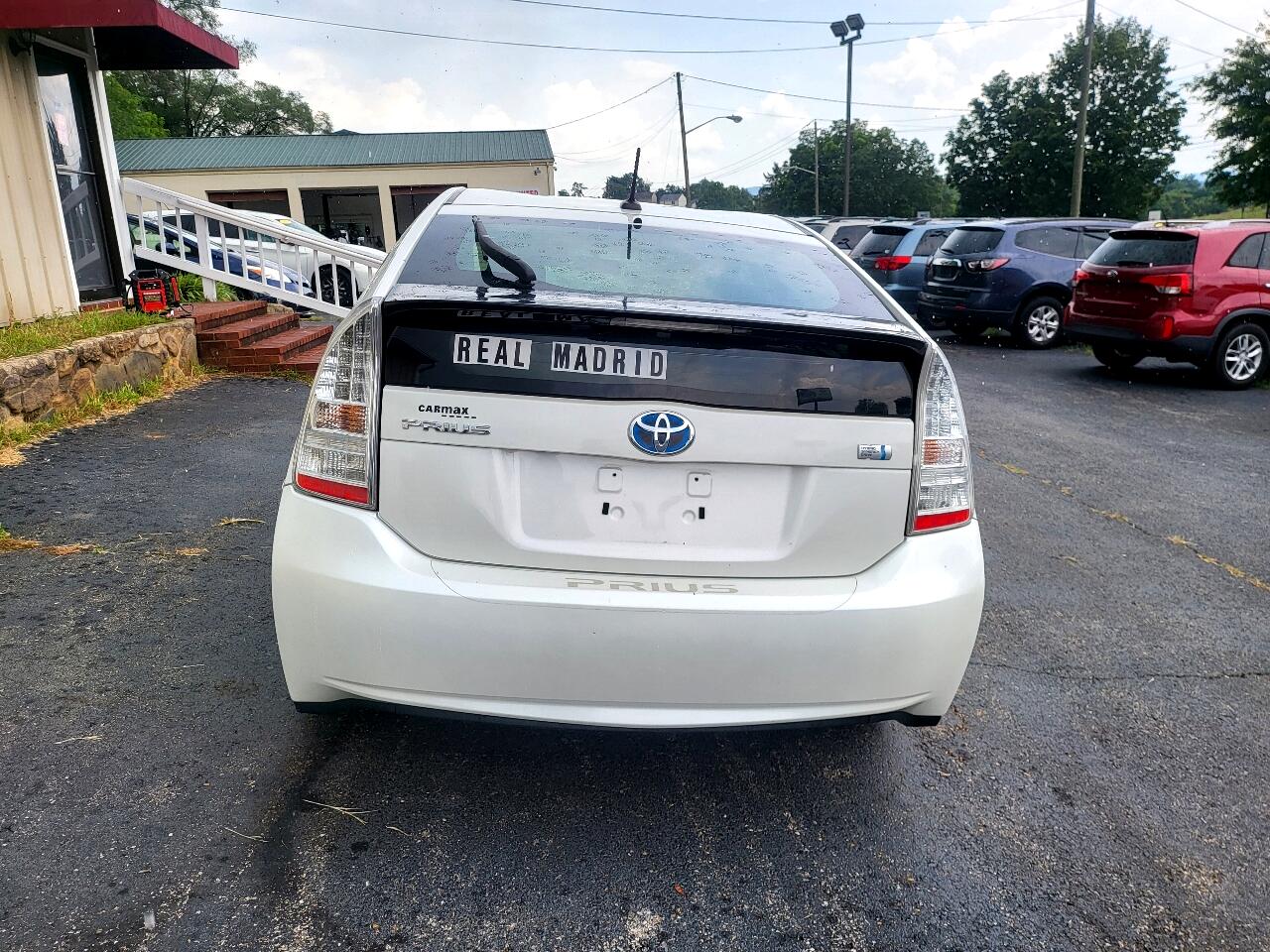Toyota Prius  2010