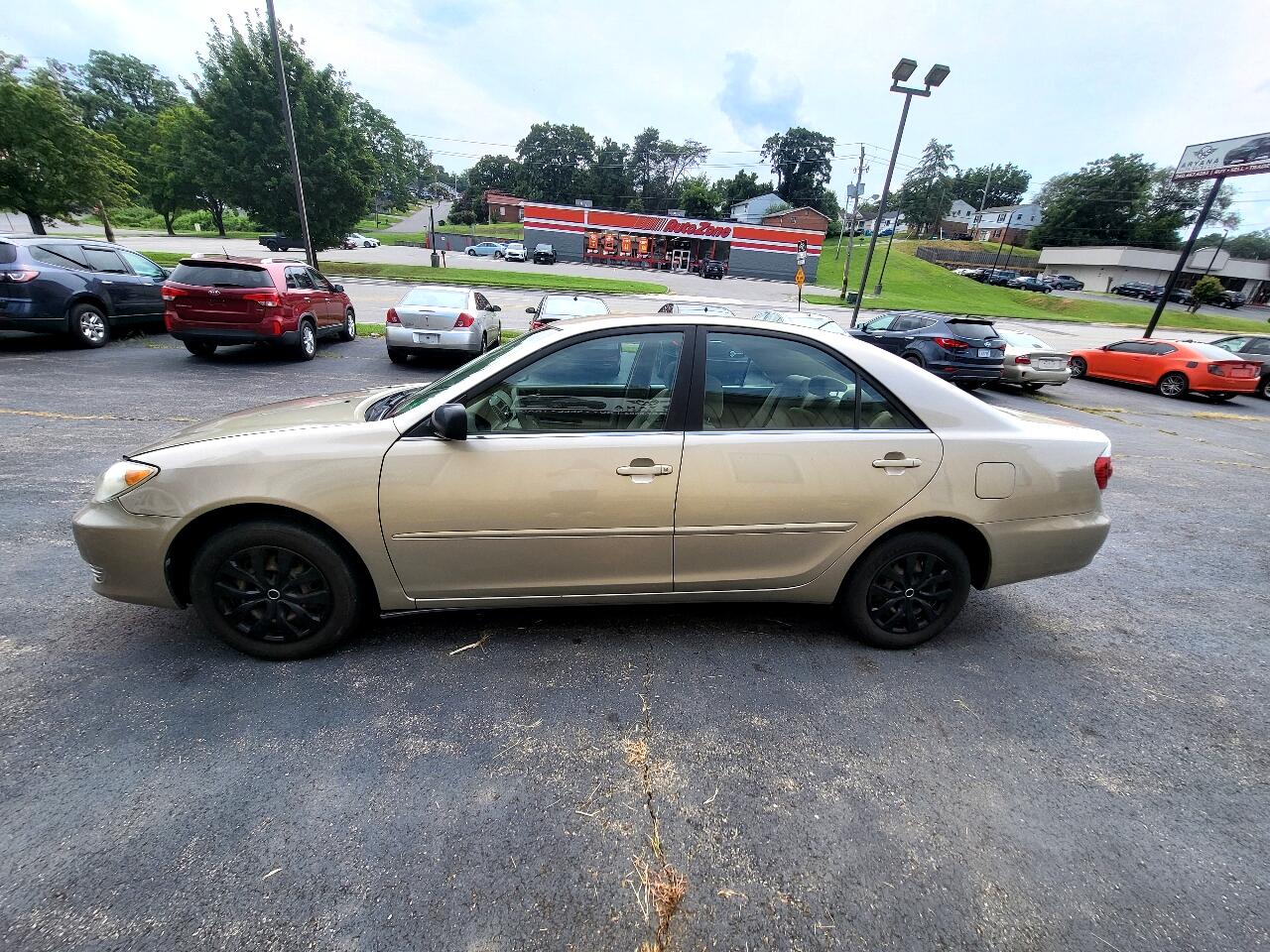 Toyota Camry Standard 2006