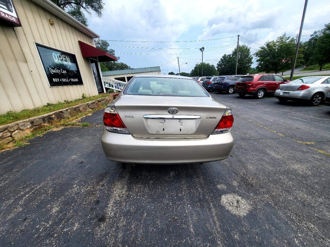 Toyota Camry Standard 2006