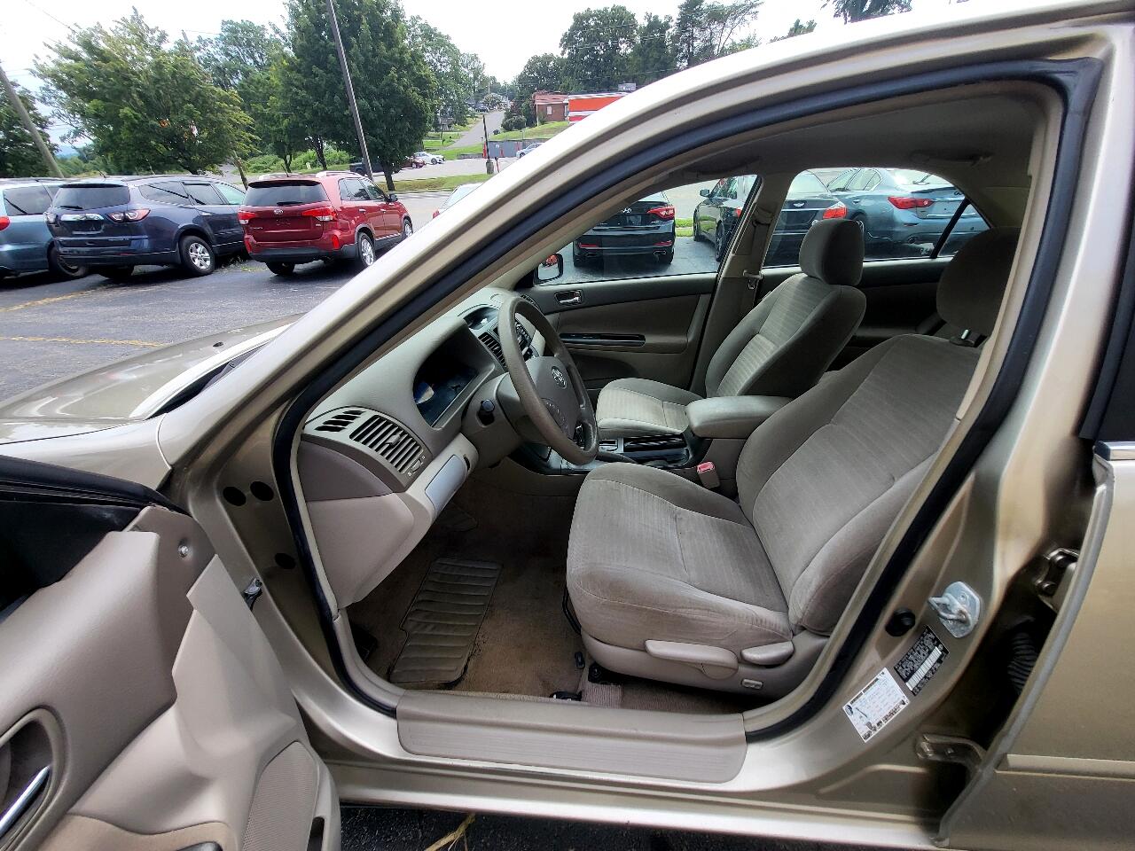 Toyota Camry Standard 2006