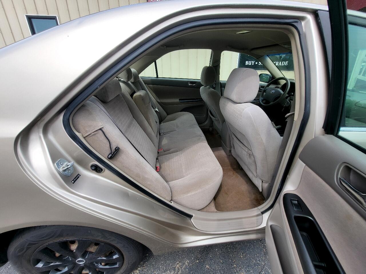 Toyota Camry Standard 2006