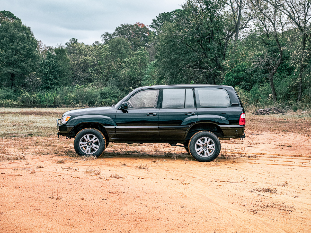 Lexus LX 470 4dr SUV 2001 Lexus LX 470 4dr SUV 2001