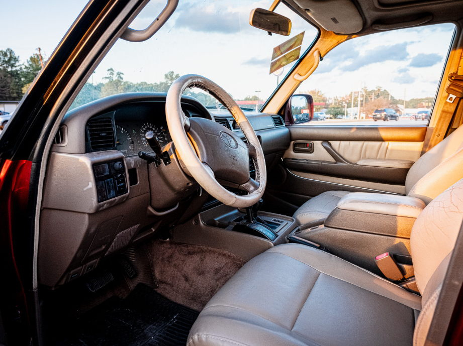 Toyota Land Cruiser 4dr 4WD 1997