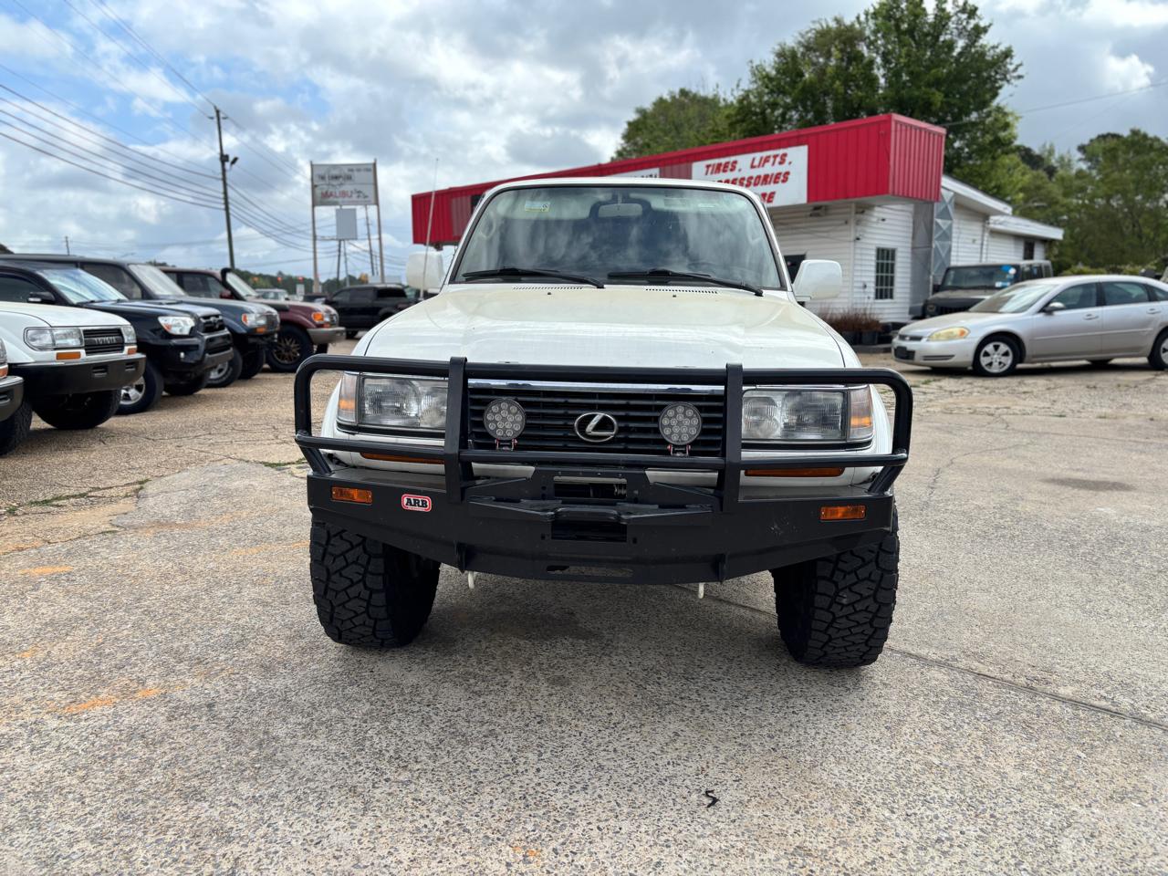 Lexus LX 450 Luxury Wagon 4dr Wgn 1997