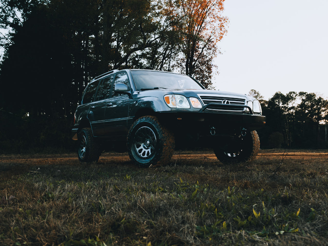 Lexus LX 470 4dr SUV 2003