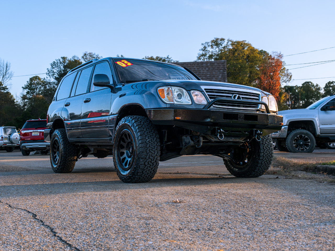 Lexus LX 470 4dr SUV 2003