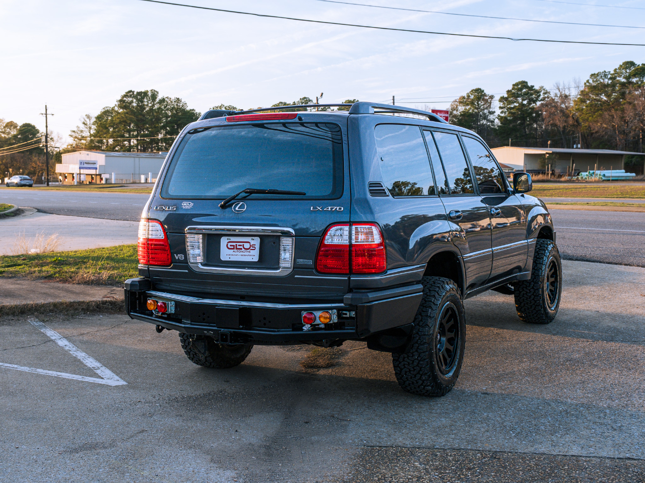 Lexus LX 470 4dr SUV 2003