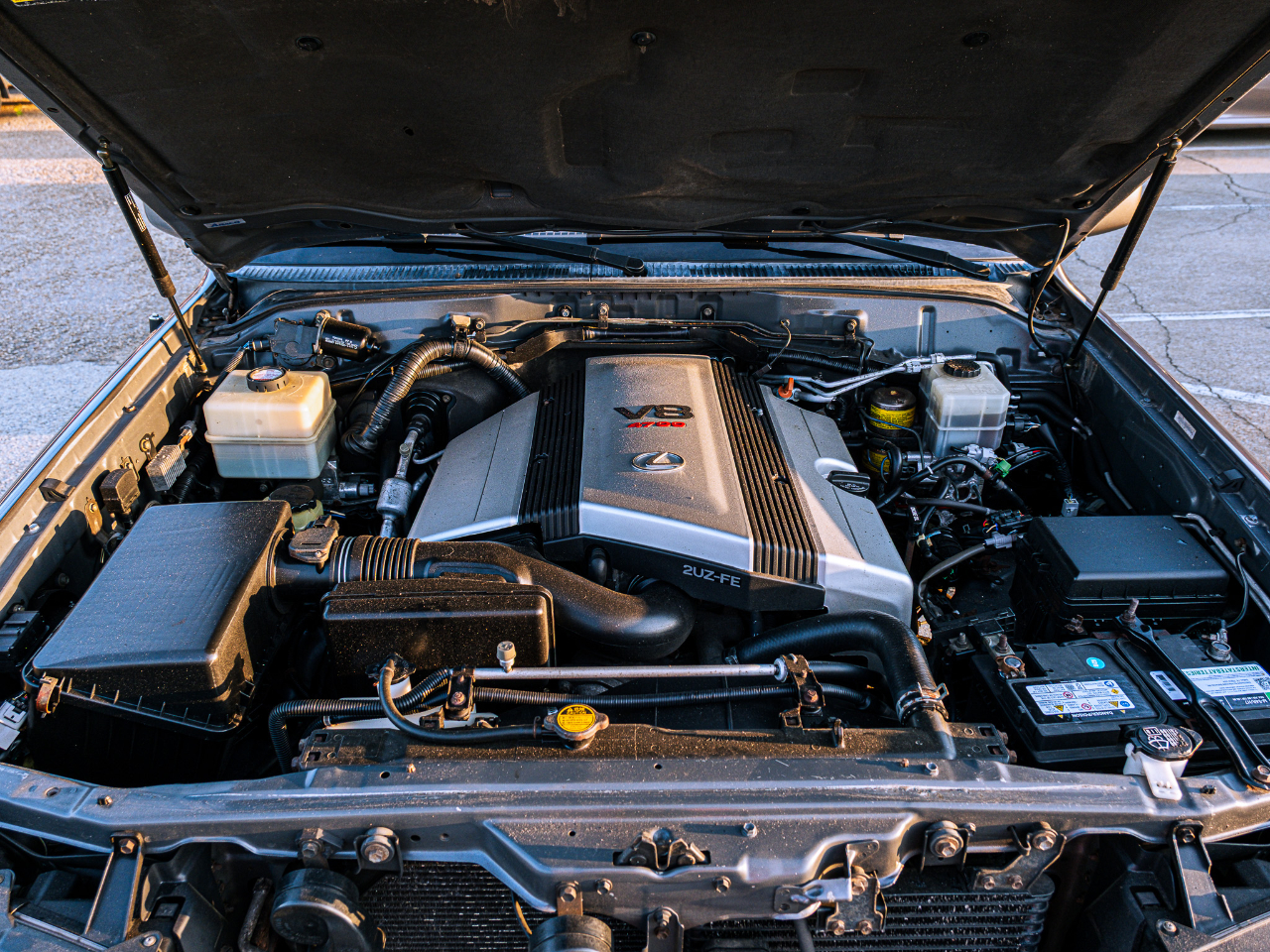 Lexus LX 470 4dr SUV 2003