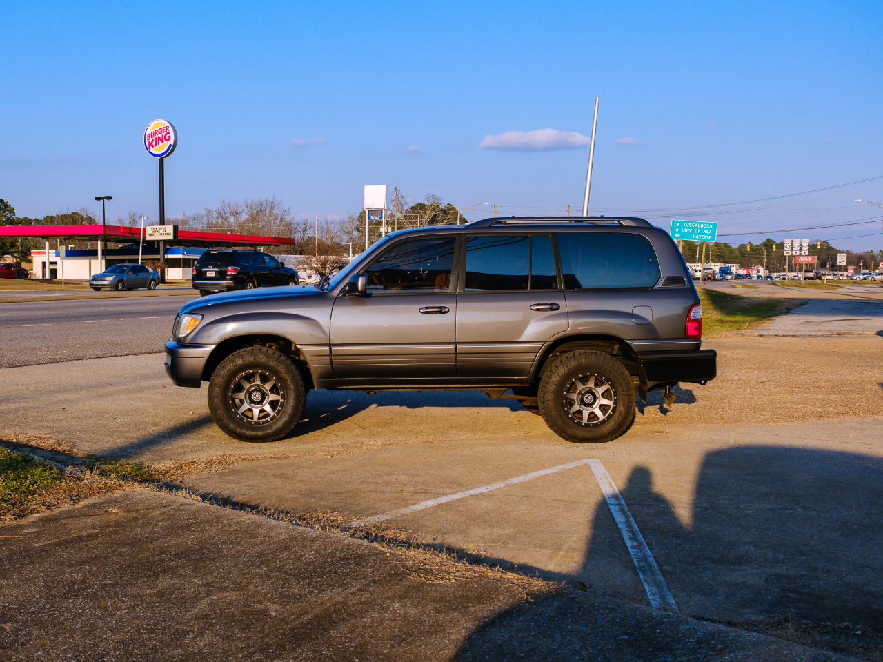 Lexus LX 470 4dr SUV 2003