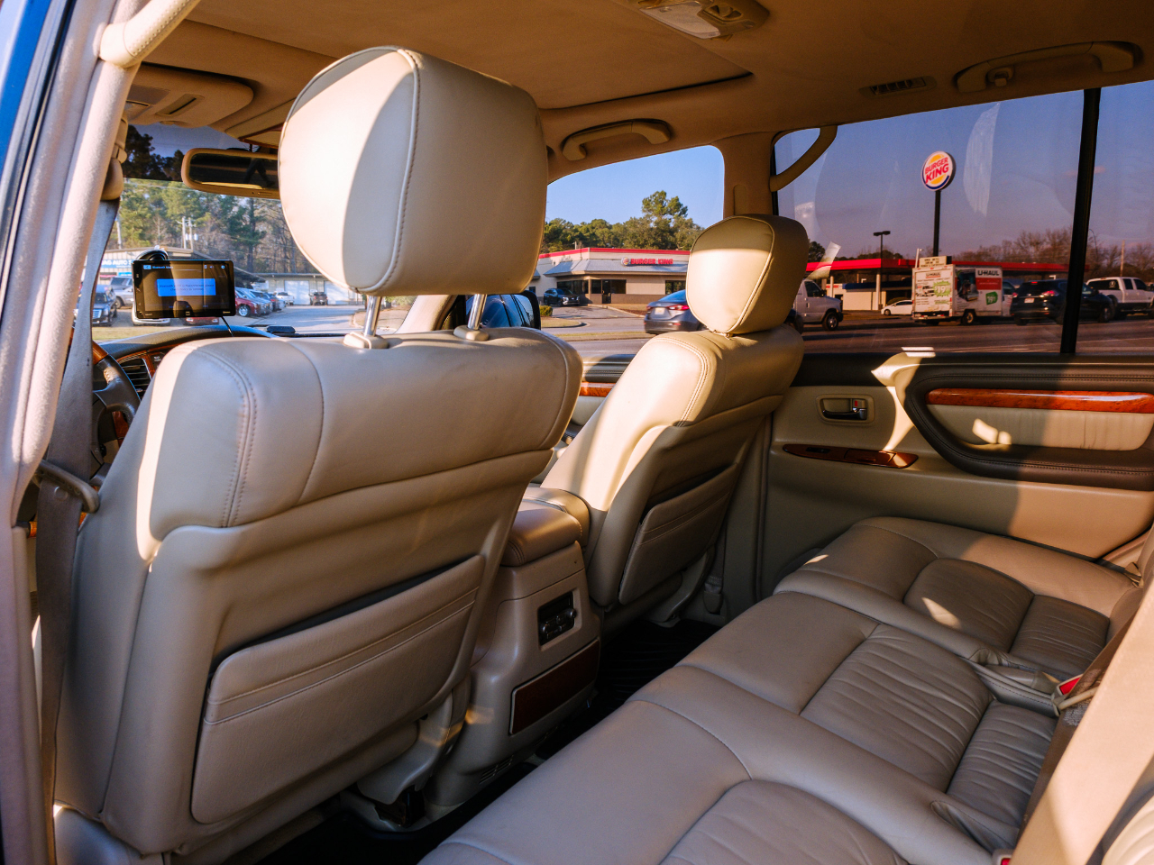 Lexus LX 470 4dr SUV 2003