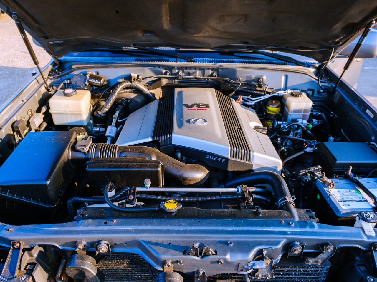 Lexus LX 470 4dr SUV 2003