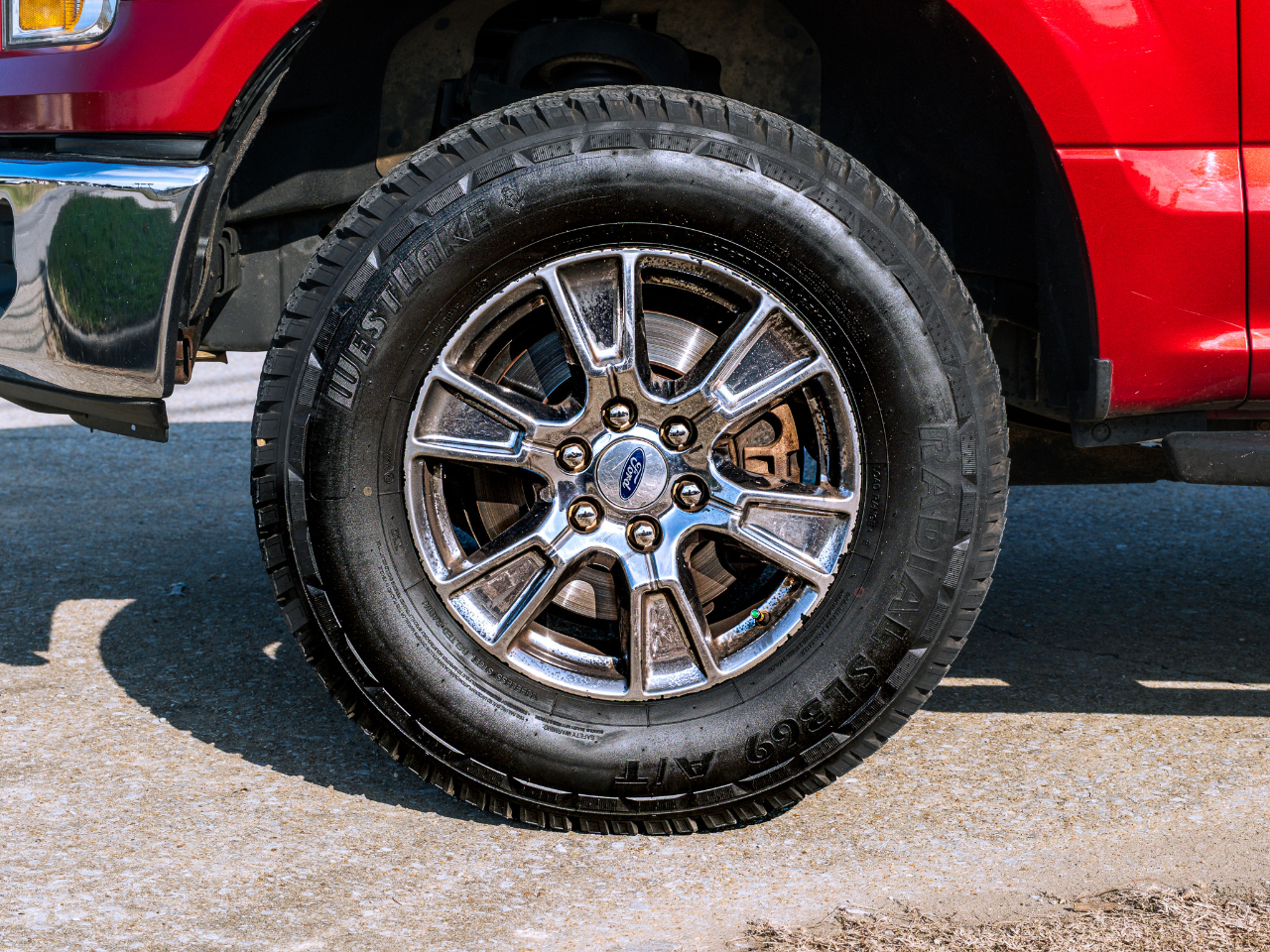 Ford F-150 Lariat SuperCrew 5.5-ft. Bed 4WD 2016