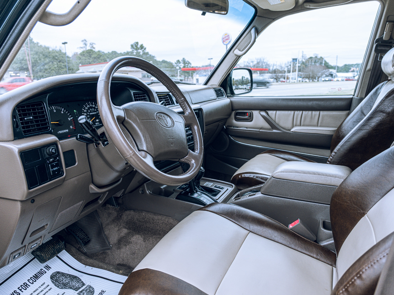 Toyota Land Cruiser 4WD 1997