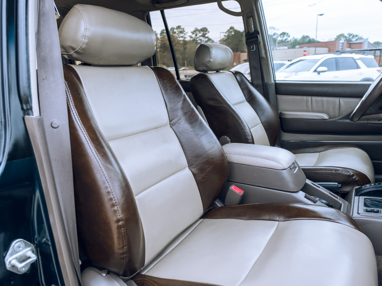 Toyota Land Cruiser 4WD 1997