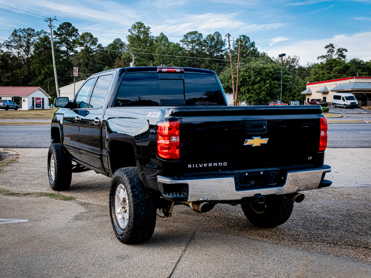 Chevrolet Silverado 1500 LT Crew Cab Long Box 4WD 2015 Chevrolet Silverado 1500 LT Crew Cab Long Box 4WD 2015