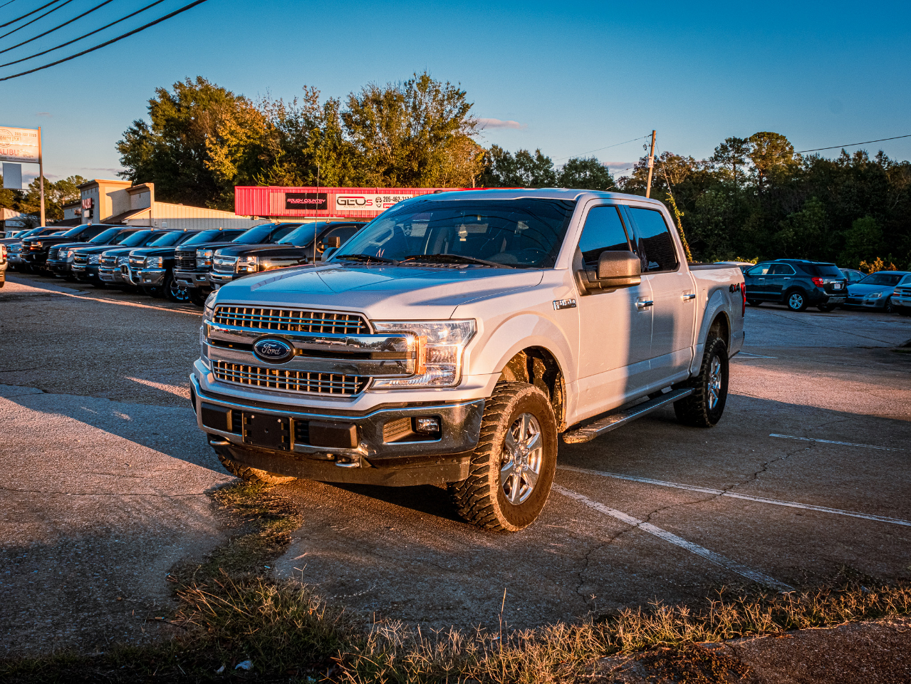 Ford F-150 XLT SuperCrew 5.5-ft. Bed 4WD 2018 Ford F-150 XLT SuperCrew 5.5-ft. Bed 4WD 2018