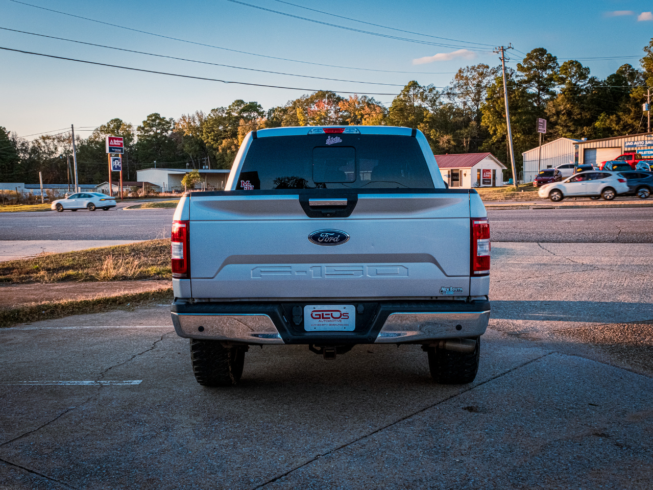 Ford F-150 XLT SuperCrew 5.5-ft. Bed 4WD 2018 Ford F-150 XLT SuperCrew 5.5-ft. Bed 4WD 2018