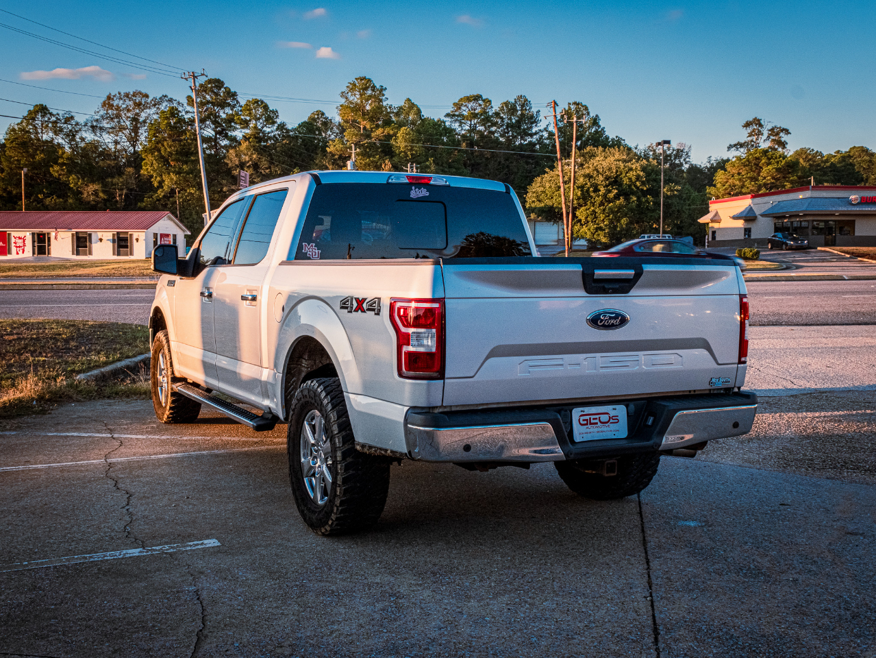 Ford F-150 XLT SuperCrew 5.5-ft. Bed 4WD 2018 Ford F-150 XLT SuperCrew 5.5-ft. Bed 4WD 2018
