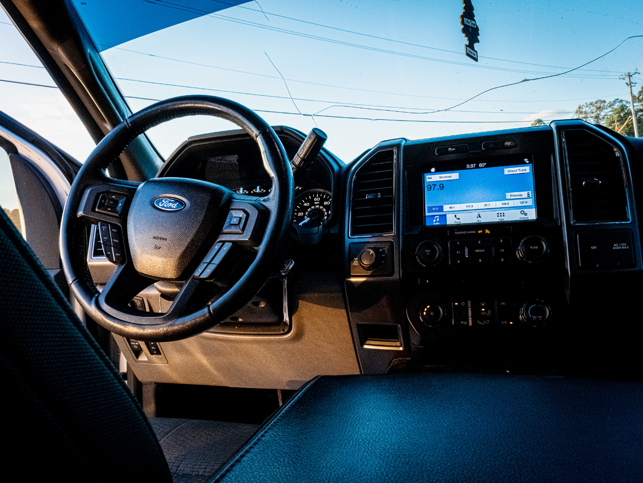 Ford F-150 XLT SuperCrew 5.5-ft. Bed 4WD 2018 Ford F-150 XLT SuperCrew 5.5-ft. Bed 4WD 2018