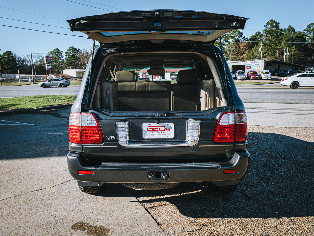 Lexus LX 470 Sport Utility 2004