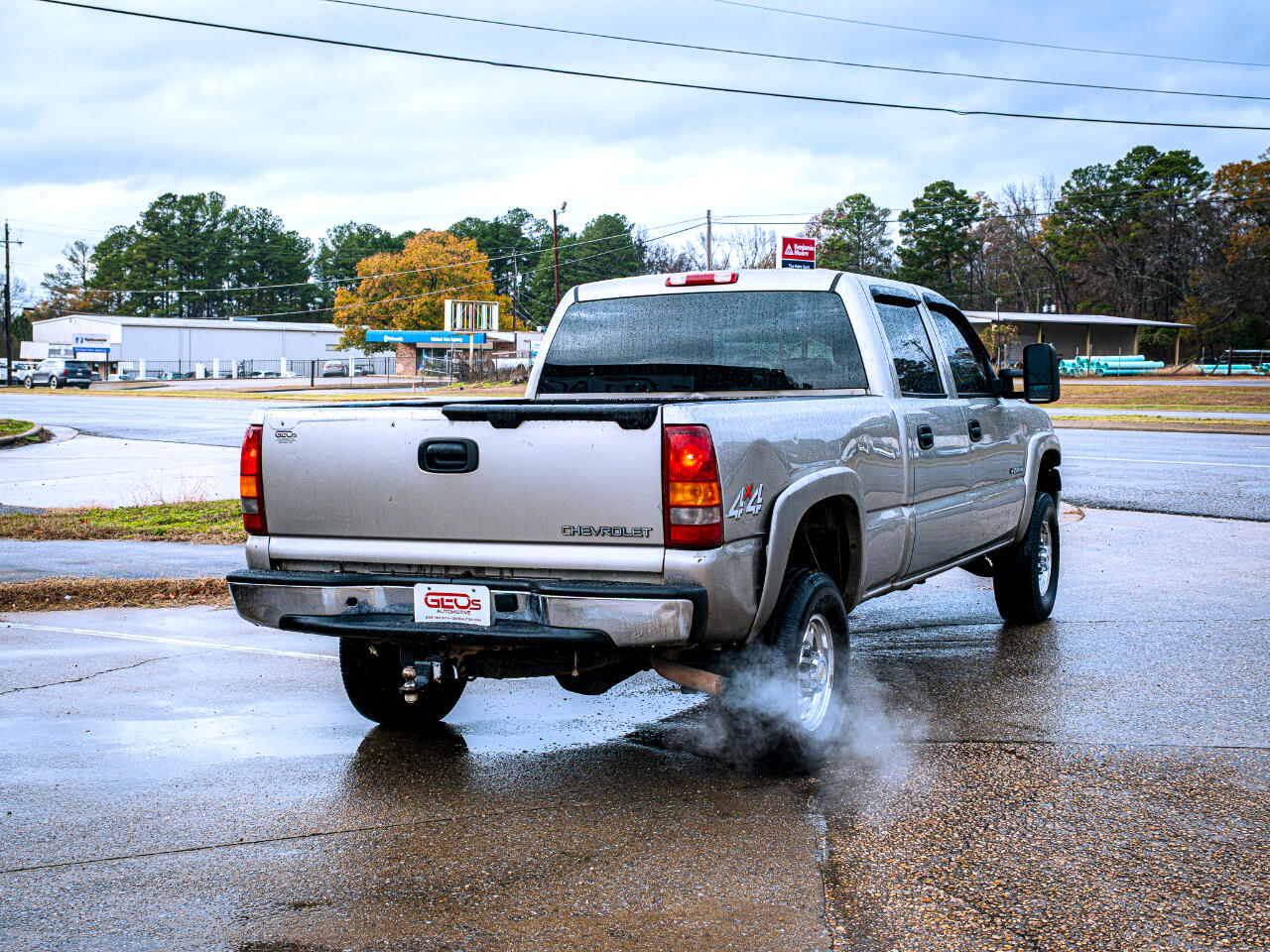 Chevrolet Silverado 1500 HD Crew Cab LS 4WD 2001