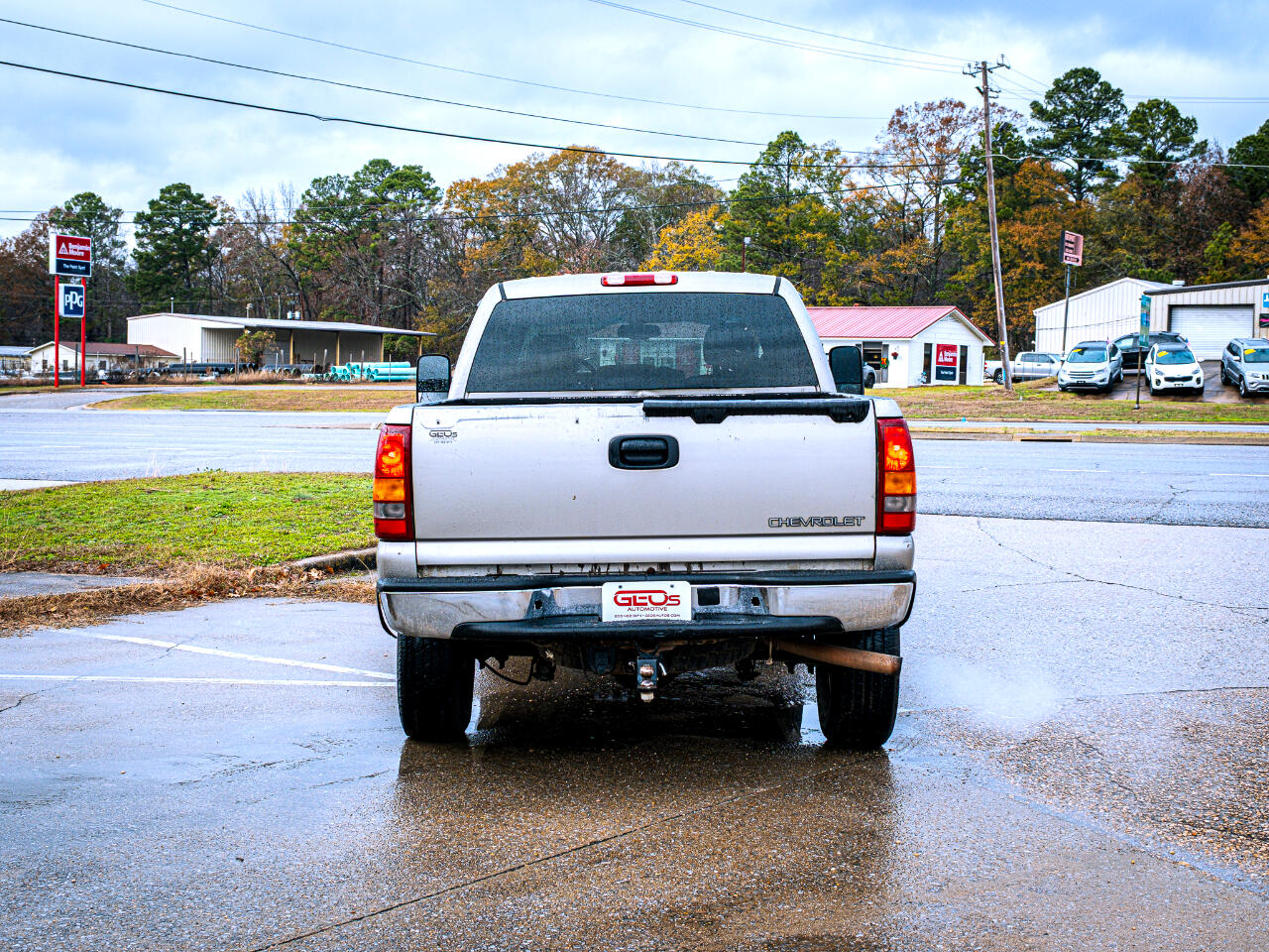 Chevrolet Silverado 1500 HD Crew Cab LS 4WD 2001