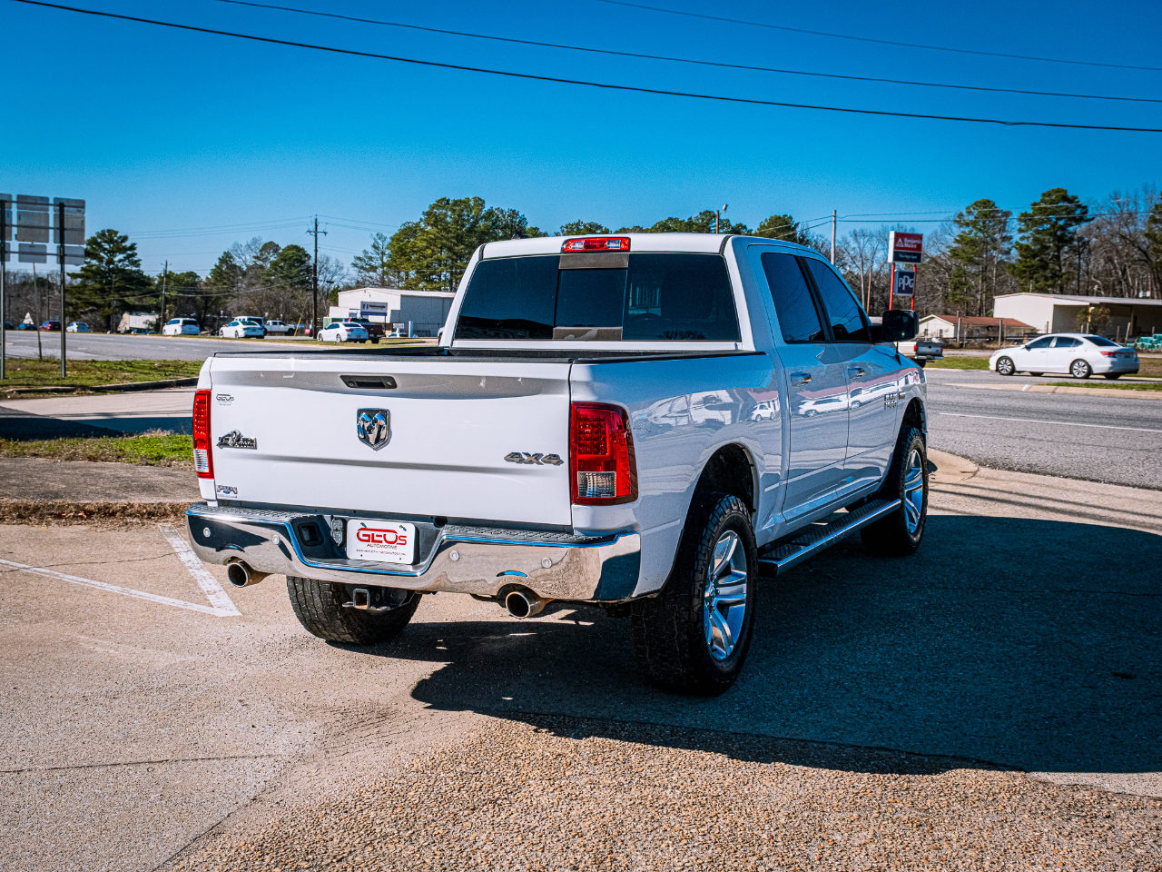 RAM 1500 SLT Crew Cab SWB 4WD 2014