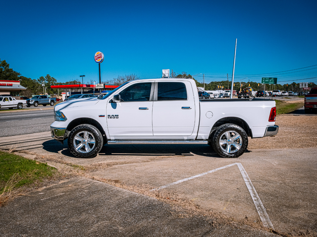 RAM 1500 SLT Crew Cab SWB 4WD 2014