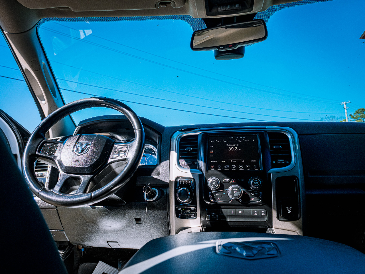 RAM 1500 SLT Crew Cab SWB 4WD 2014