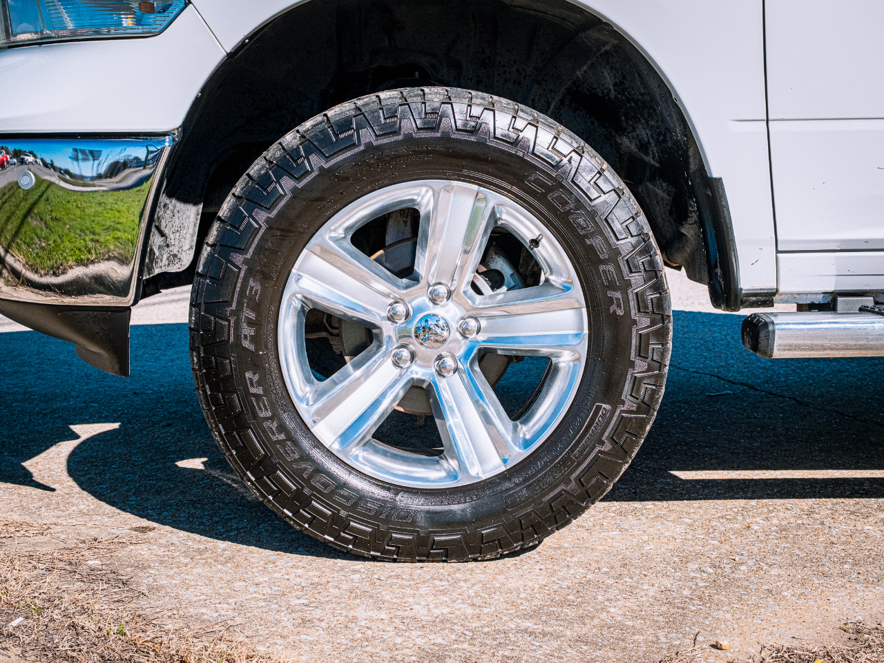 RAM 1500 SLT Crew Cab SWB 4WD 2014