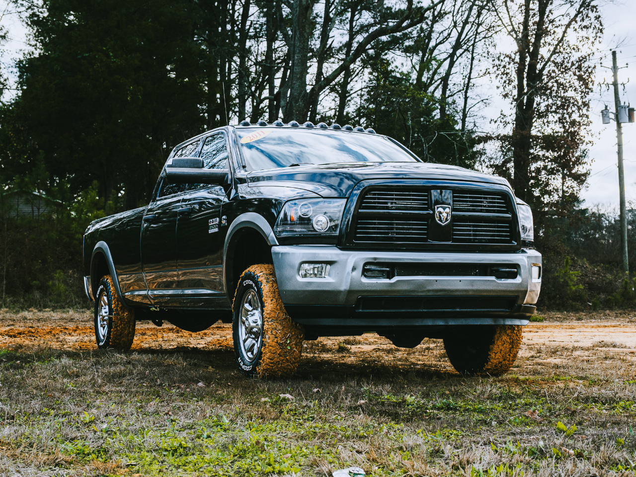 RAM 2500 Laramie Crew Cab LWB 4WD 2011