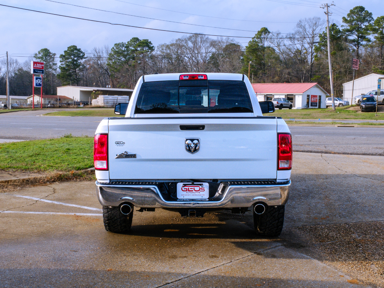 RAM 1500 SLT Quad Cab 2WD 2014