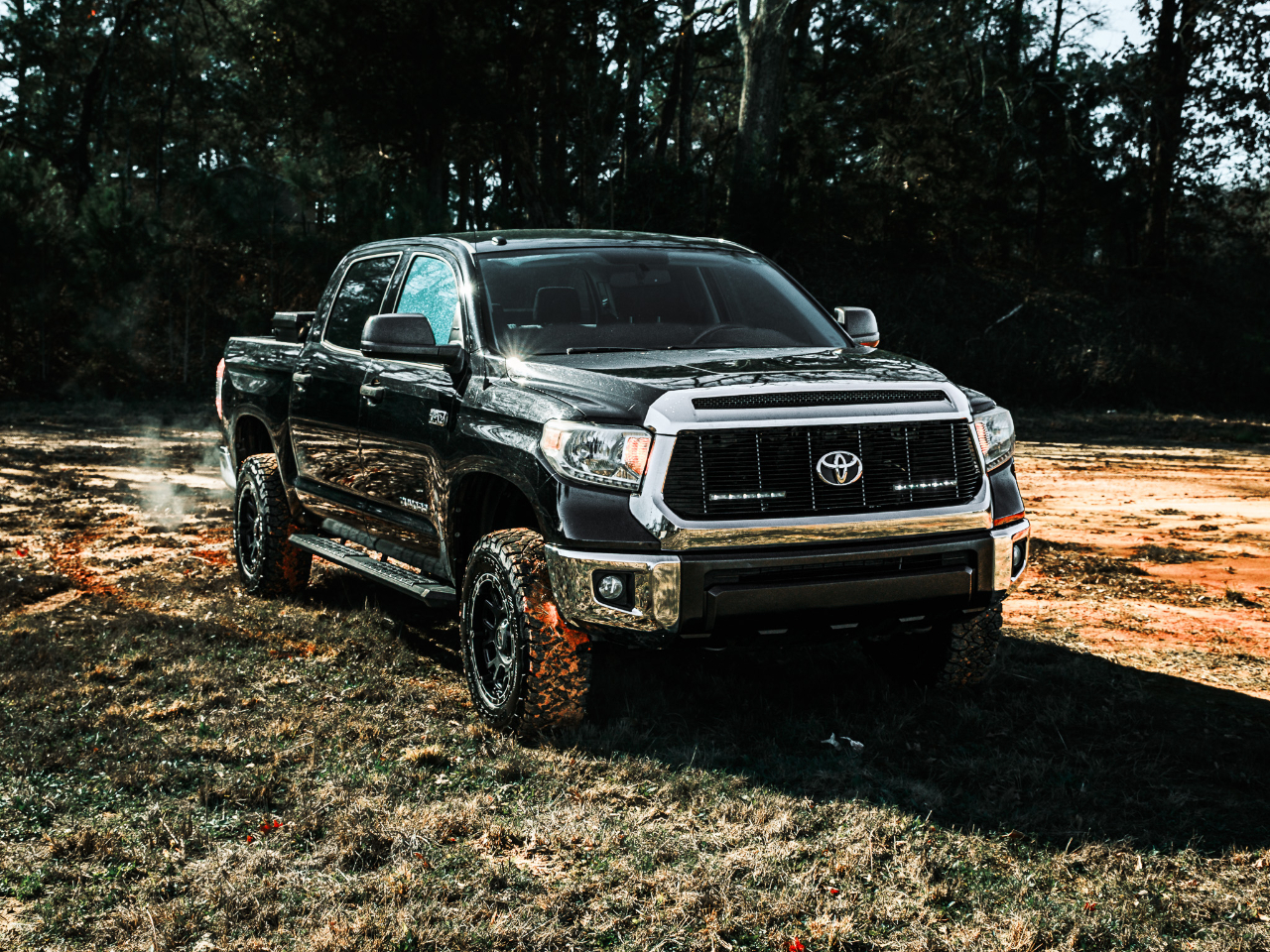 Toyota Tundra SR5 5.7L V8 FFV CrewMax 4WD 2015